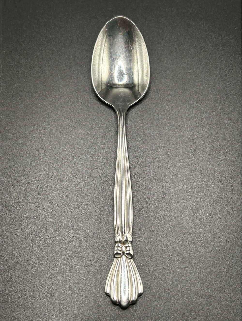 Oneida Deluxe ALEXIS  Teaspoon Stainless USA Flatware 6" ECU